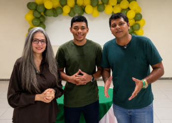 Sérgio Victor reúne apoiadores em Encontro da Direita com Diego Castro e Dra. Raissa Soares em Alagoinhas