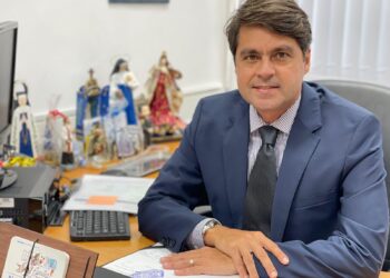 Apoiado por Leandro Sanson, Paulo Câmara se destaca por atuação em inclusão e proteção social na Bahia